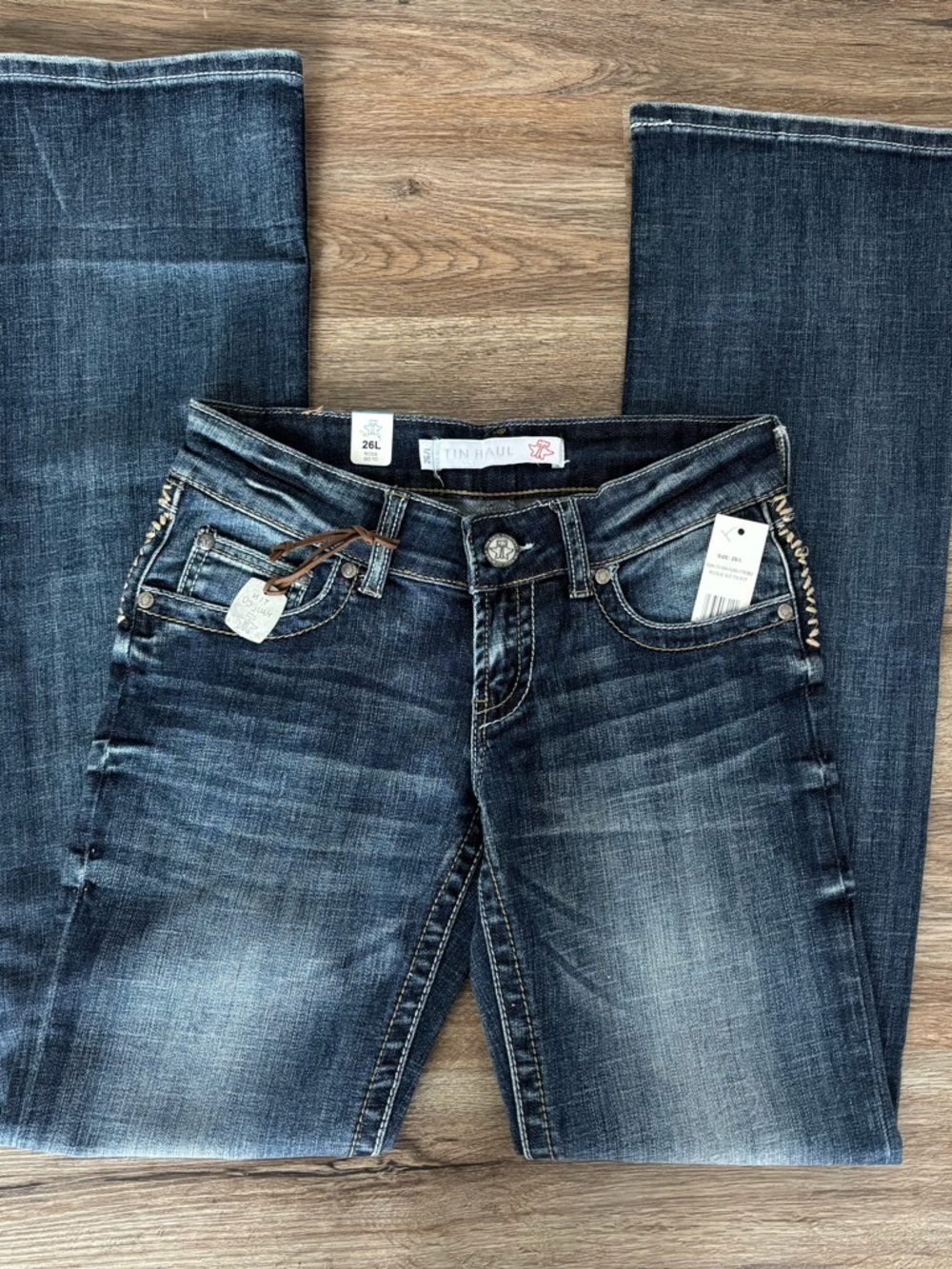 Tin Haul NWT 26L Rosie To Go Fit women jeans. 7” rise. Spur Line - Picture 3 of 11